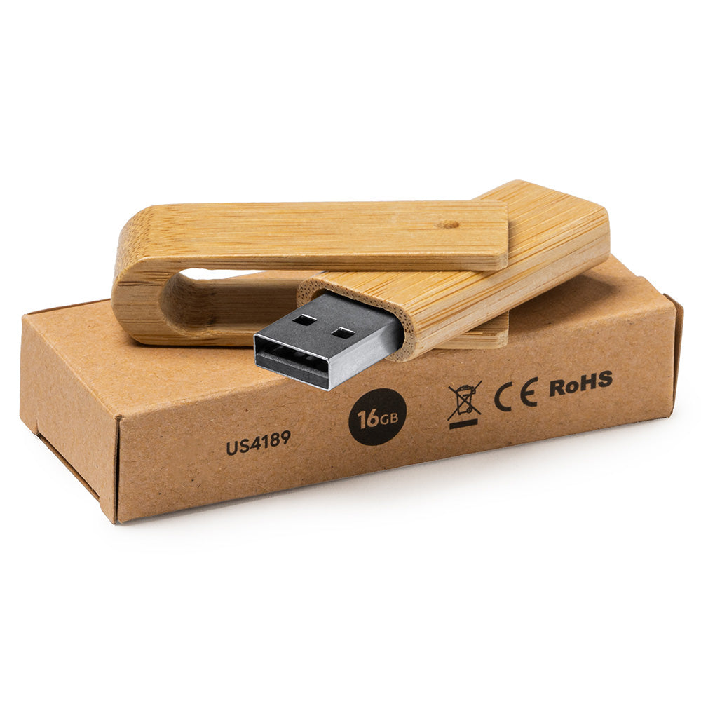 Stick USB cu carcasa de lemn