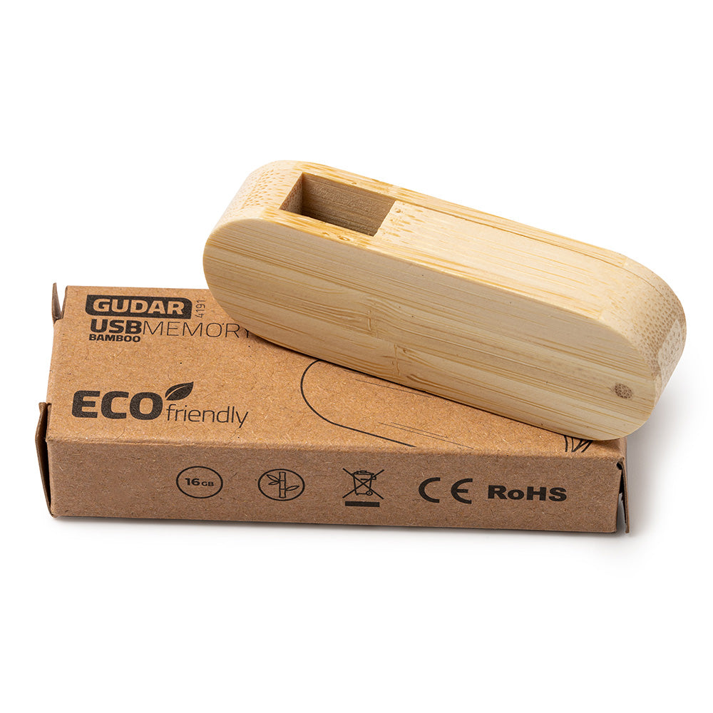 Stick USB 16GB cu carcasa de lemn GUDAR