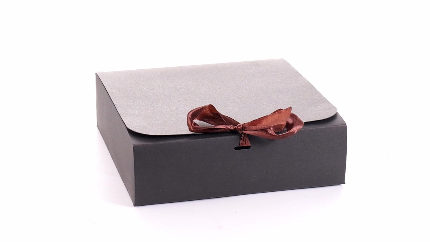 Rectangular gift box with bow