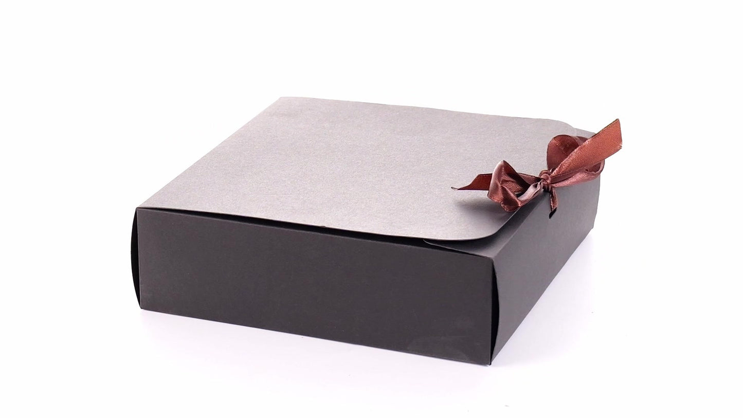 Rectangular gift box with bow