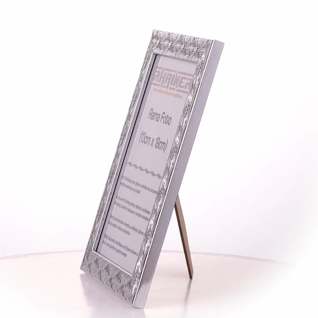 Leon textured silver photo frame 13x18