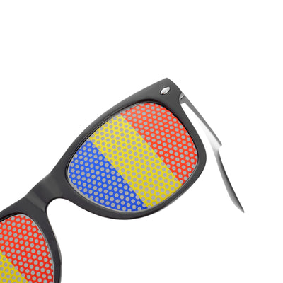 Sunglasses with tricolor ROMANIA lens
