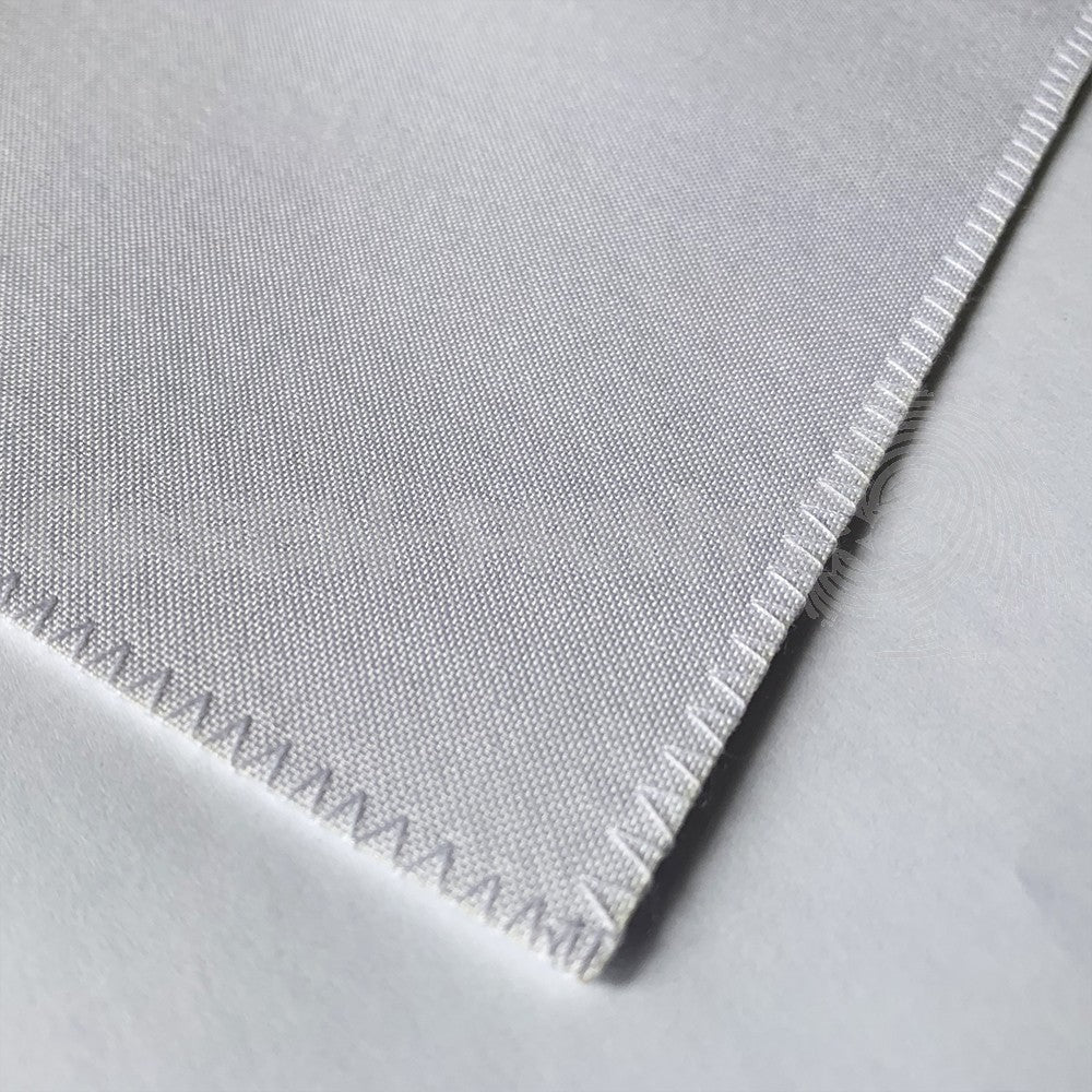 Sublimatable rectangular pennant with tip