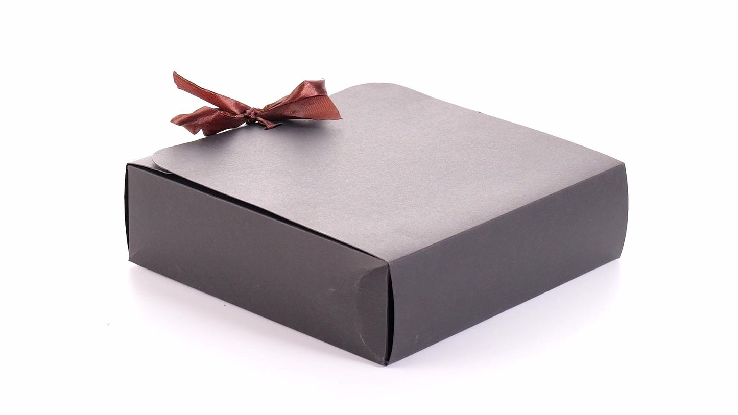 Rectangular gift box with bow